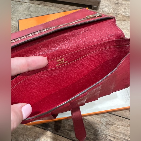 Hermes Bearn Classic Wallet w/ COA & Box - Picture 6 of 17